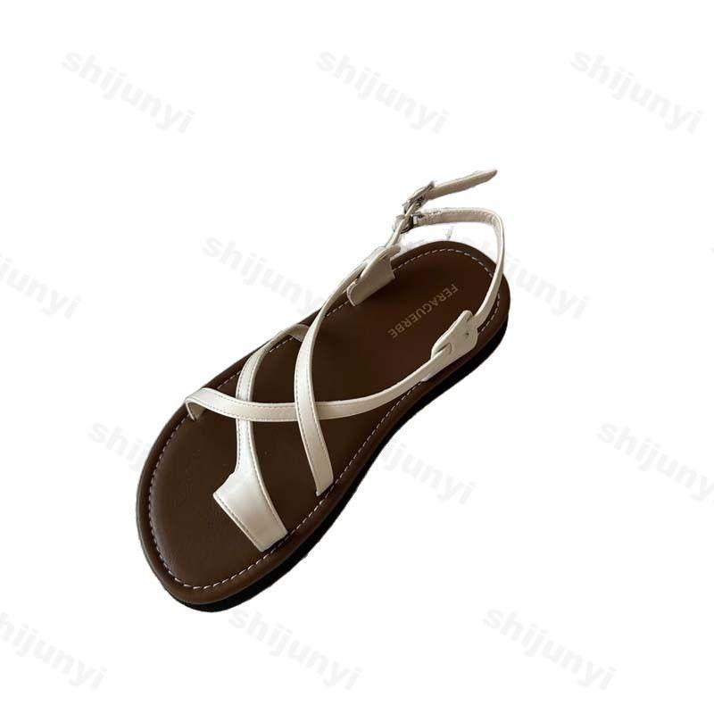 Fashion 2025 Summer New Roman Style Open Toe Cross Strap Casual Sandals for Women Comfortable Versatile Outdoor Beach Fashion Cool Shoes