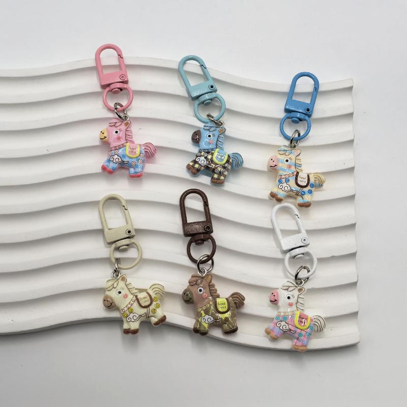1/6Pcs Cartoon Auspicious Clouds Pony Keychain Cute Year Of The Horse Resin Keyring Bag Pendant Decoration  Year Friend Gifts