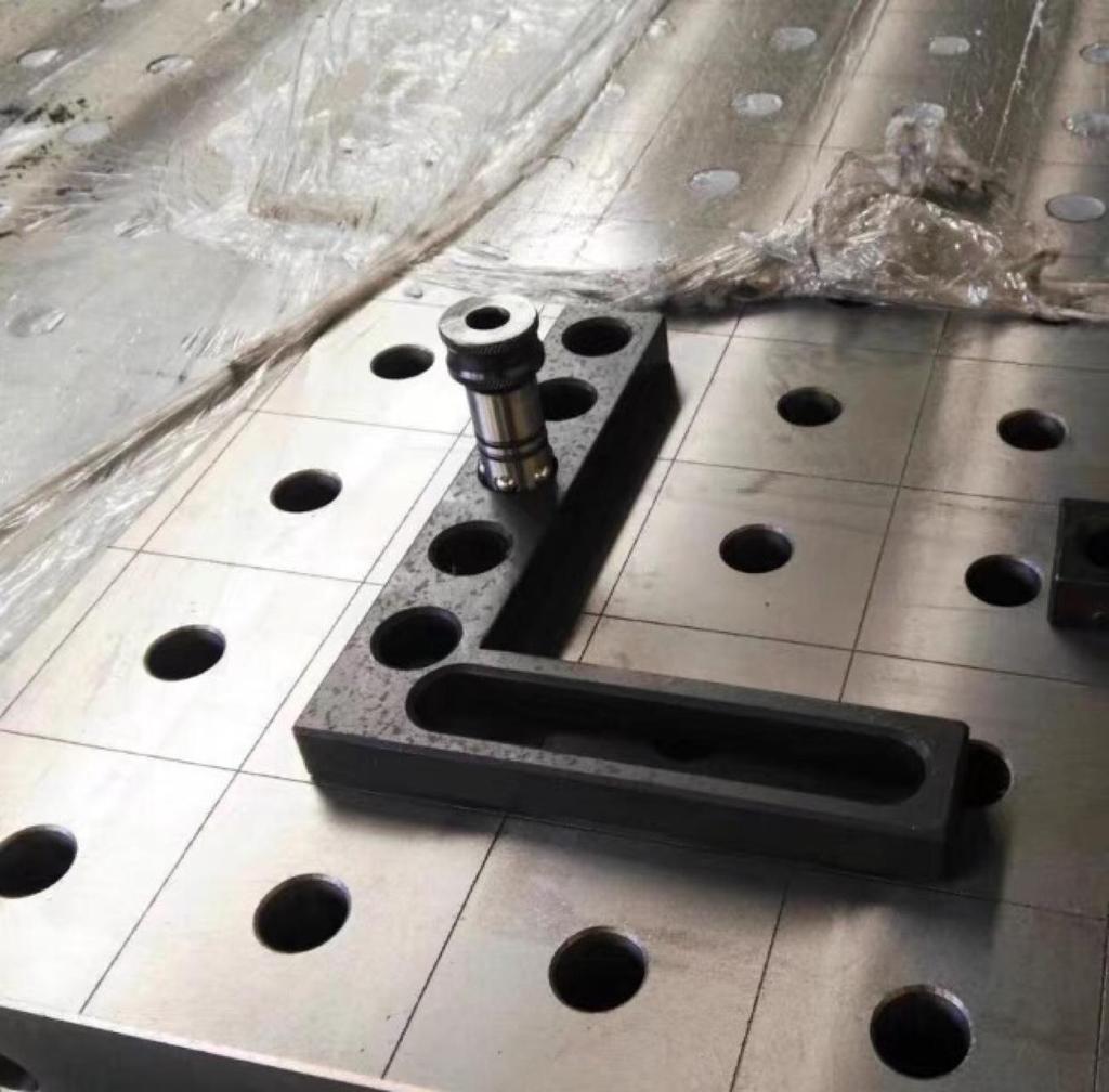 Adjustable Welding Platform: Flat Fixture Jigs, Positioning Ruler, Square Clamp, Lock Pin