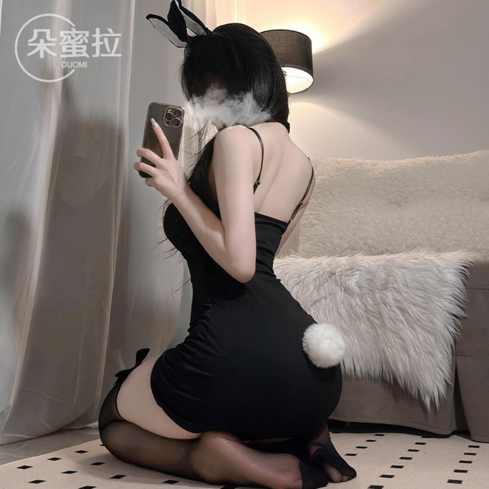 Two-dimensional COS Bunny Girl JK Uniform Sexy Underwear Sexy Nightclub Hip Suspender Nightdress Free Suit Women