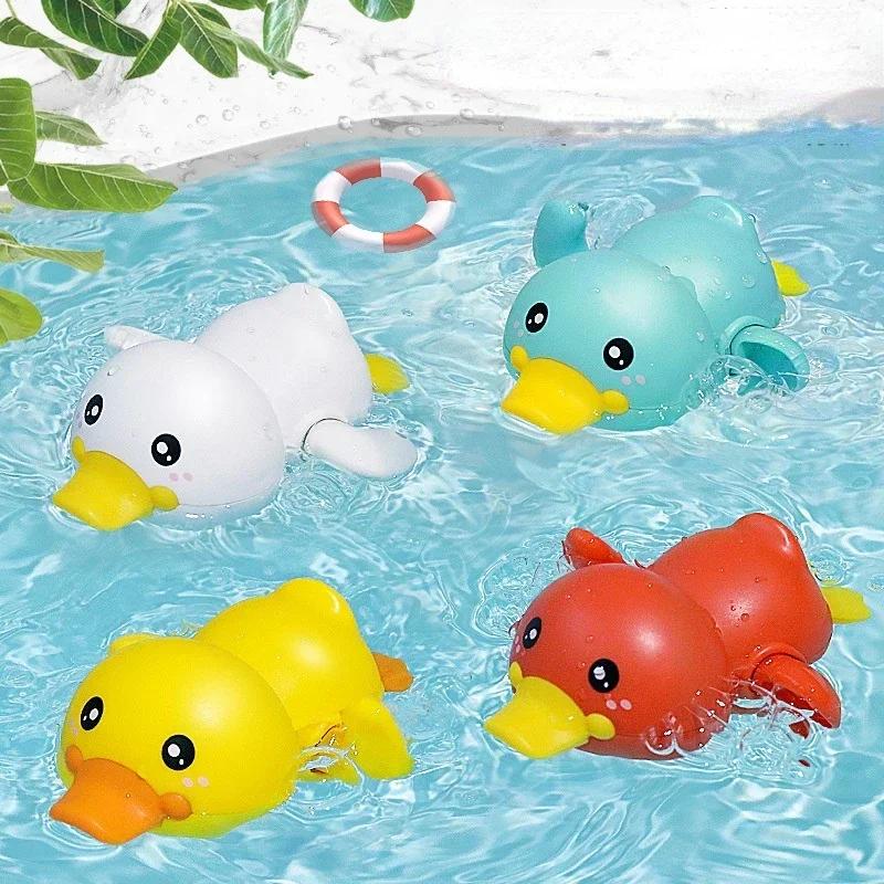 

Baby Bath Toys Bathing Cute Swimming Duck Pool Beach Classic Chain Clockwork Water Toy For Kids Water Playing Toys