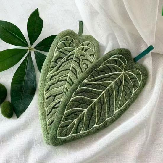 Leaf Shape Hand Towel Double-Sided Hanging Towel Lint-free Absorbent Leaf Towel with Hanging Loop