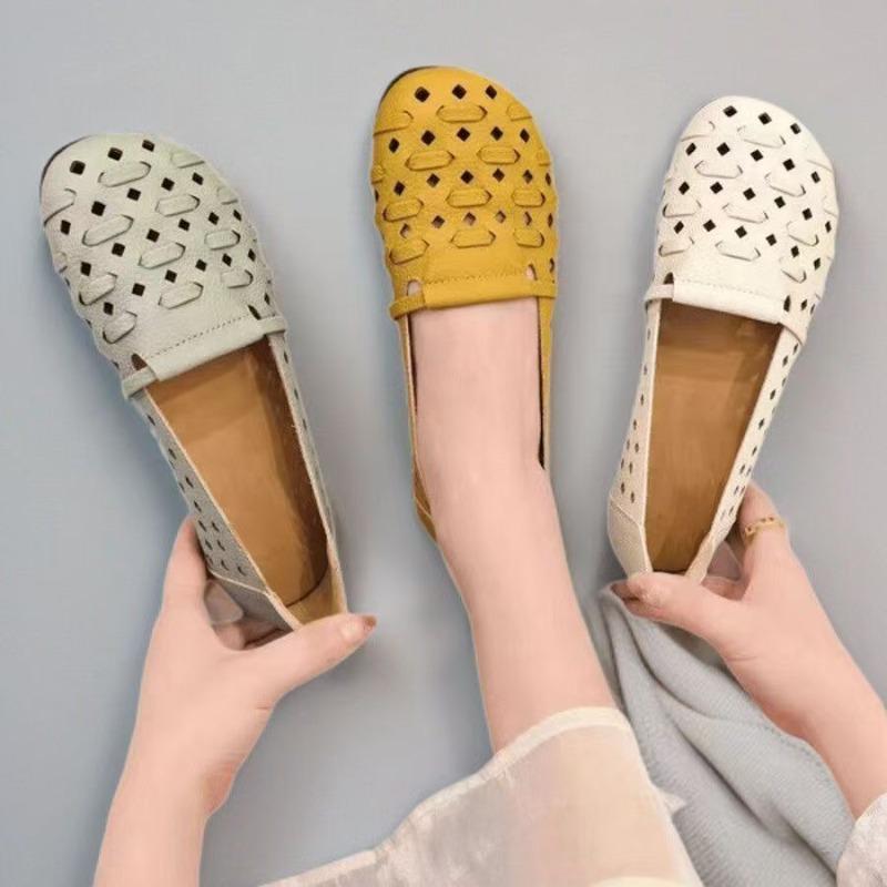 Summer New Soft-soled Casual Flat-soled Breathable Hollow Doudou Shoes Wear-resistant Women's Shoes Versatile Shoes