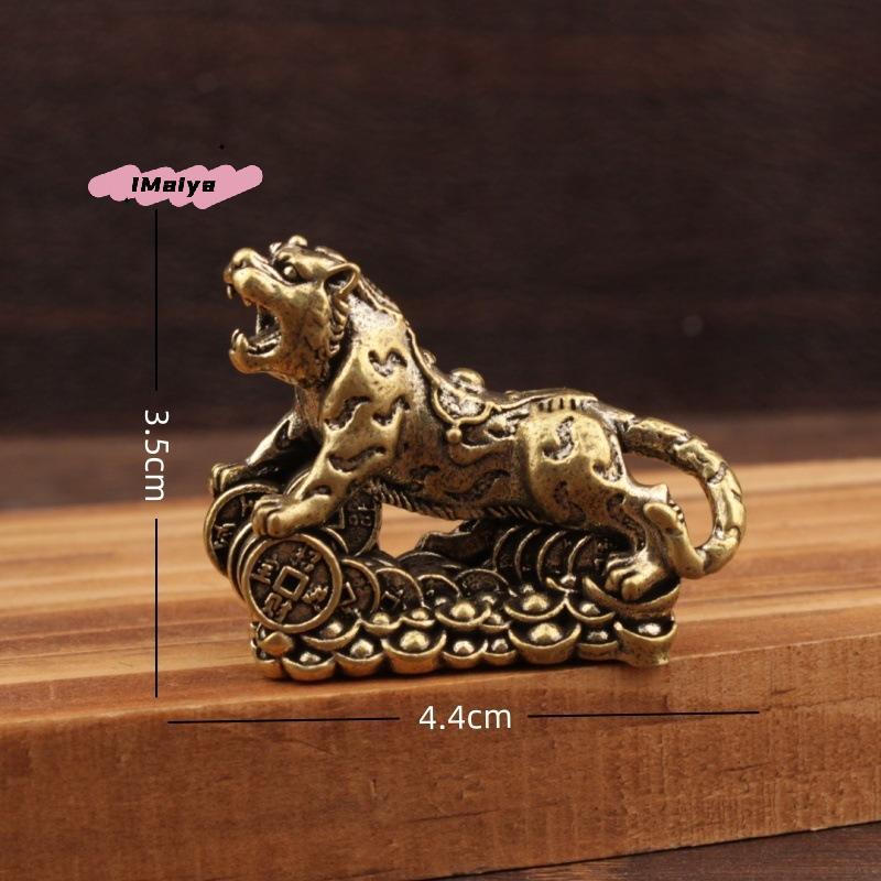 M-Brass Tiger Figurine Collectible Ideal For Home Office Decor Versatile Placement Vintage Lucky Ornament Zodiac Tiger Statue