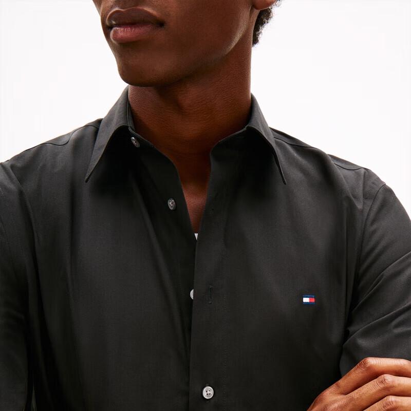 Tommy Hilfiger Men's Pure Cotton Wrinkle-Free Long-Sleeve Shirt