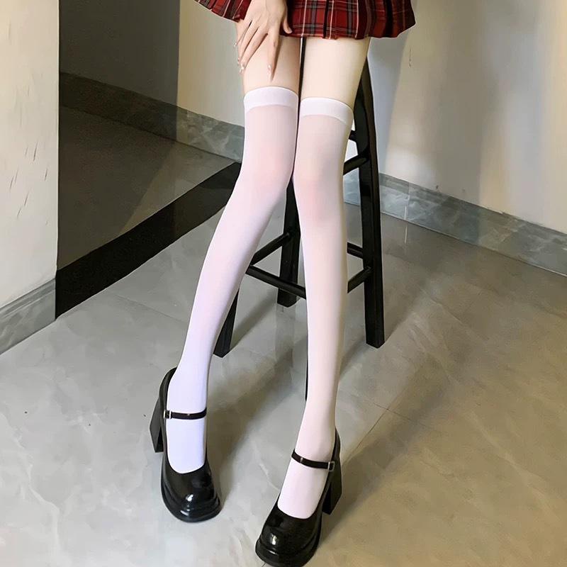 Romantické černé mašle nad kolena krajkové punčochy - Průsvitné bílé síťované letní stehenní punčochy