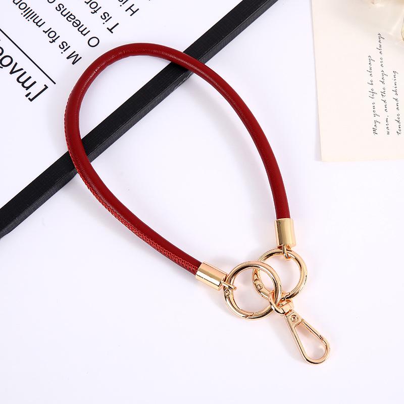 Trendy 6mm Leather Cord Keychain: Fashionable Wrist Strap Mobile Phone Lanyard