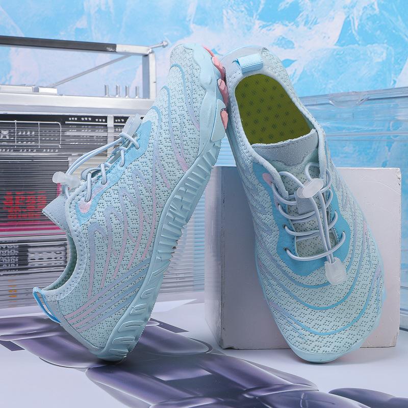 2026 Summer New Outdoor Hiking Wading Creek Shoes Men and Women Quick-drying Breathable Anti-cut Non-slip Beach Shoes