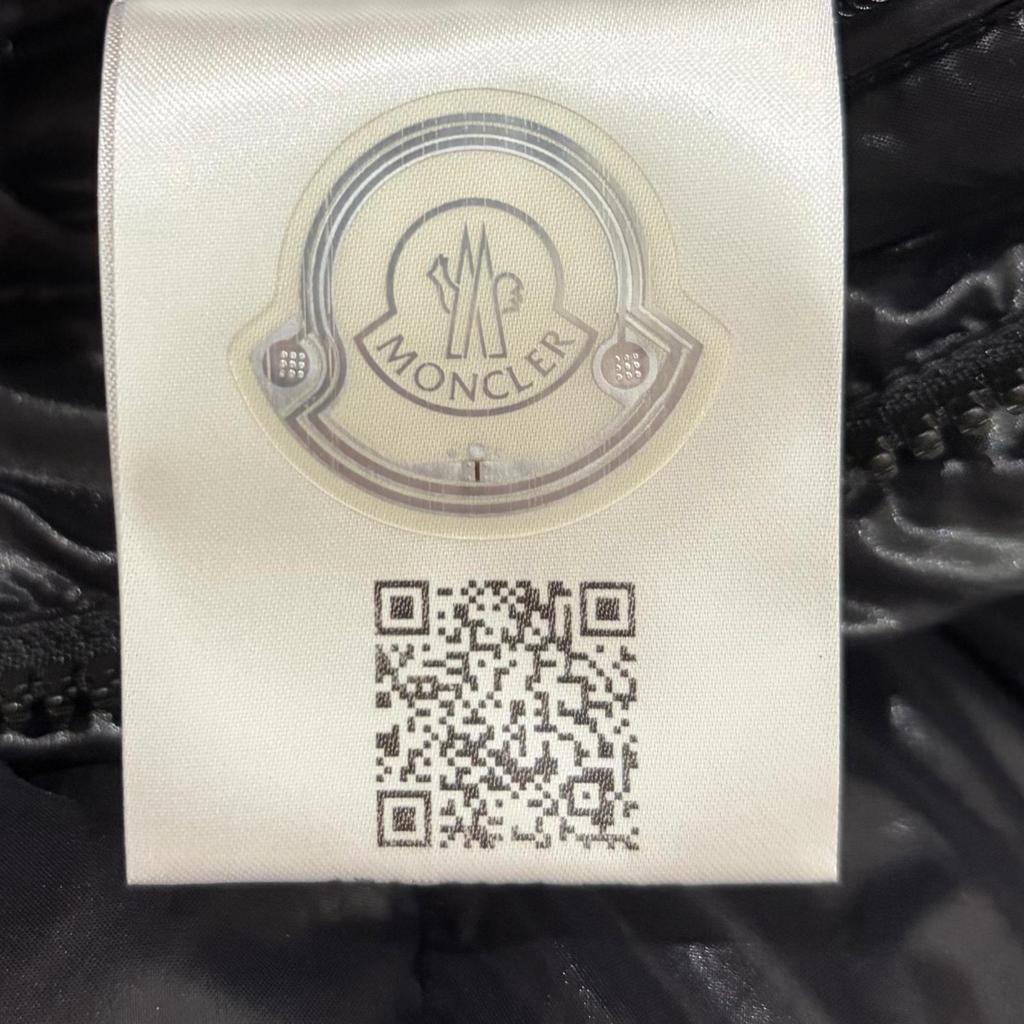 MONCLER CORYDALE H20911A00101 68950 Down Jacket Shiny Black Men's Size M (2)