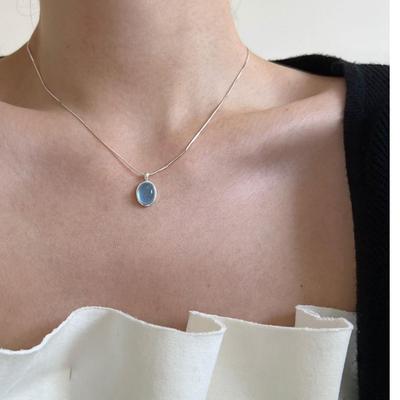 Elegant Oval Moonstone & Aquamarine Pendant Necklace - Women's High-End Geometric Clavicle Chain