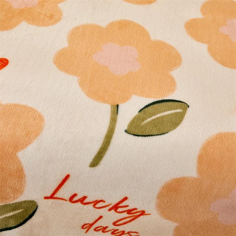 Reinforced Thickness Flannel Two-sided Multifunction Warm Lid Blanket Reinforced Thickness Flannel Two-sided Multifunction Warm