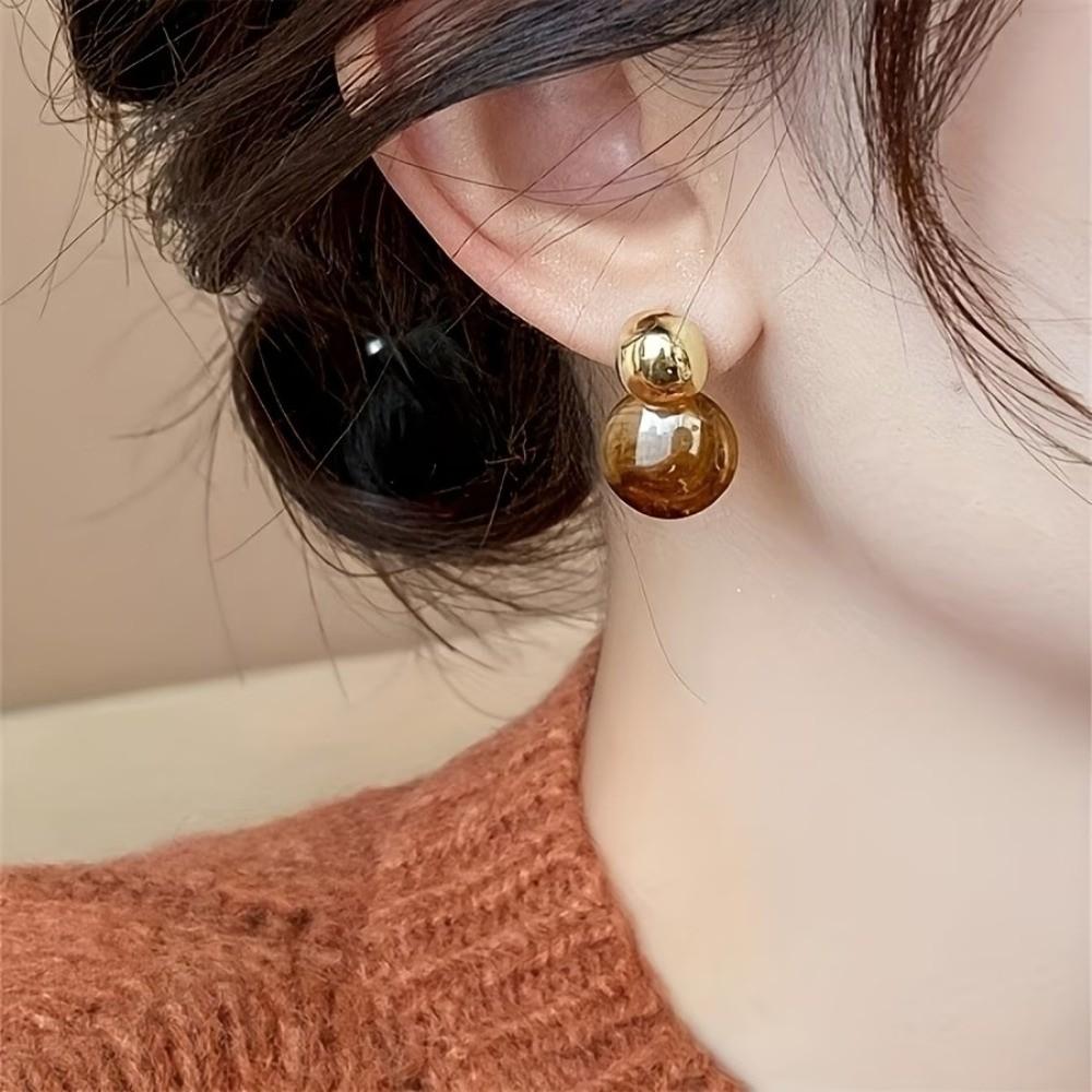Pendant Amber Color Earrings Light Luxury Temperament Vintage Women's Earrings Round Fashion Jewelry Amber Ear Stud Wedding
