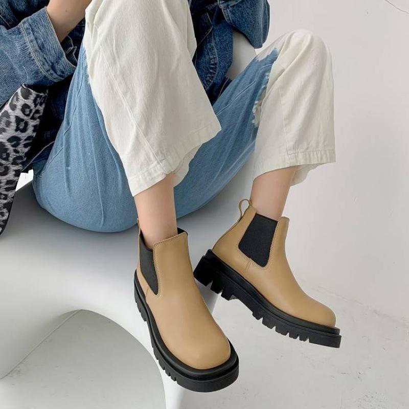 Autumn and winter round head solid color large size medium boots medium heel thick-soled leather boots sleeve non-slip women's boots new Martin boots