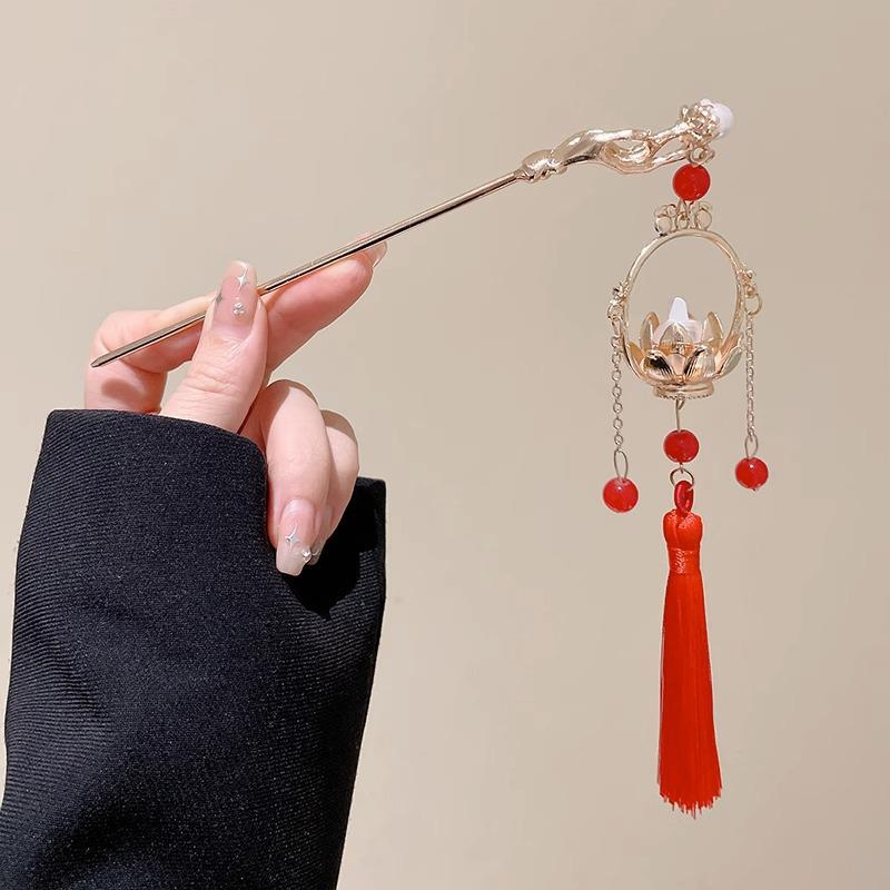 Elegant Retro Tassel Hairpin for Hanfu Updo - Women's Chinese Style Metal Hair Clip