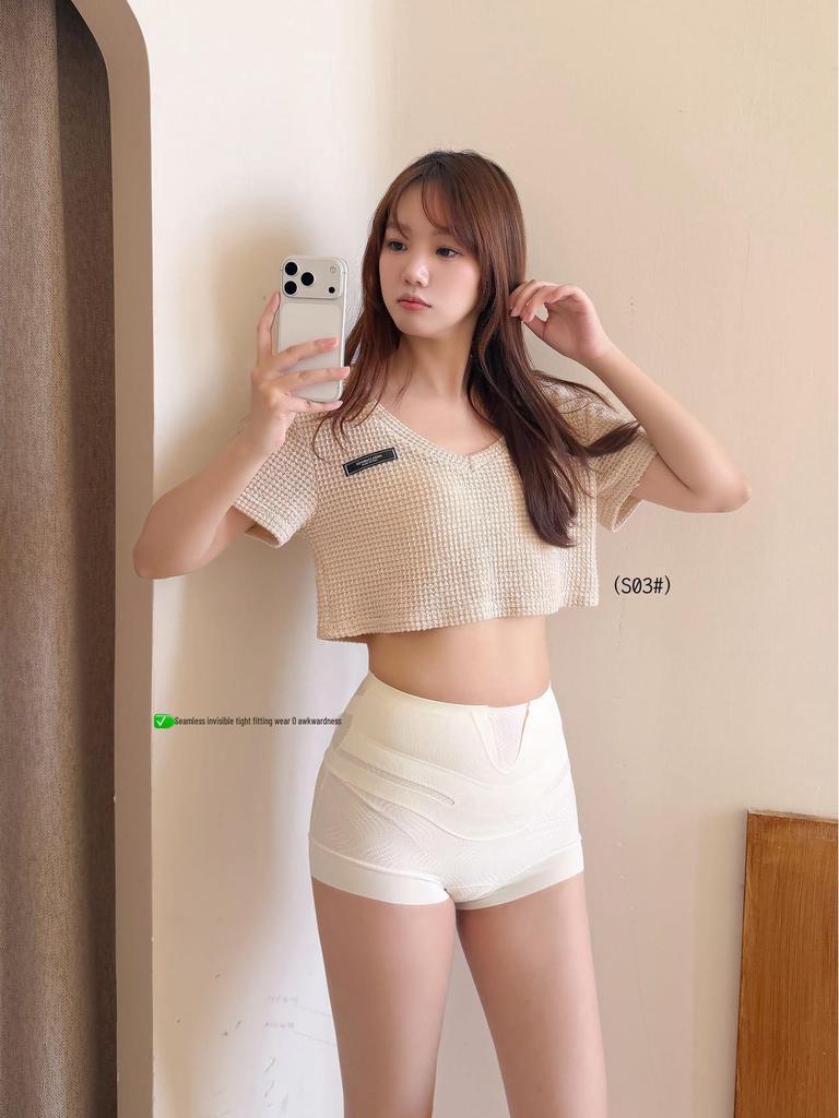 High-Waisted Compression Tummy Control Shaping Pants - Seamless, Elastic, Breathable with 3D Peach Enhancing Fit for Women