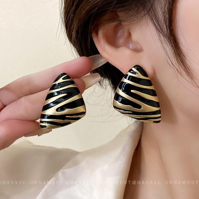 Cercei lungi negri feminin 2024 nou val coreeană online celebritate temperament celebritate cercei exagerați de modă