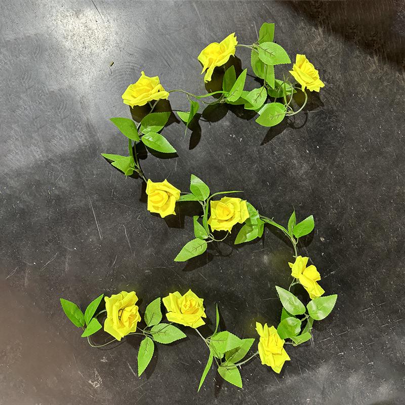 Искусственная цветочная гирлянда из шелковой розовой лозы для декора гостиной