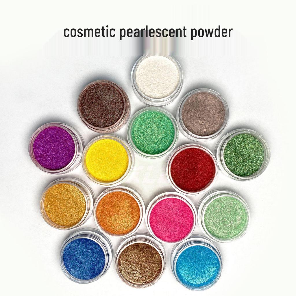 Cosmetic-Grade Pearlescent Gold & Silver Rose Red Mica Pigment: Super Shiny Stage Makeup, Eyeshadow, and Highlighter Glitter.