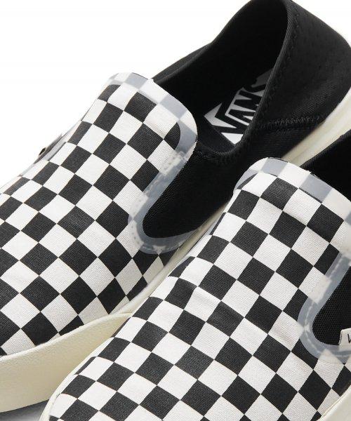 Vans ComfyCush One - (Checkerboard) Black:Marshmallow VN0A45J5R6R1