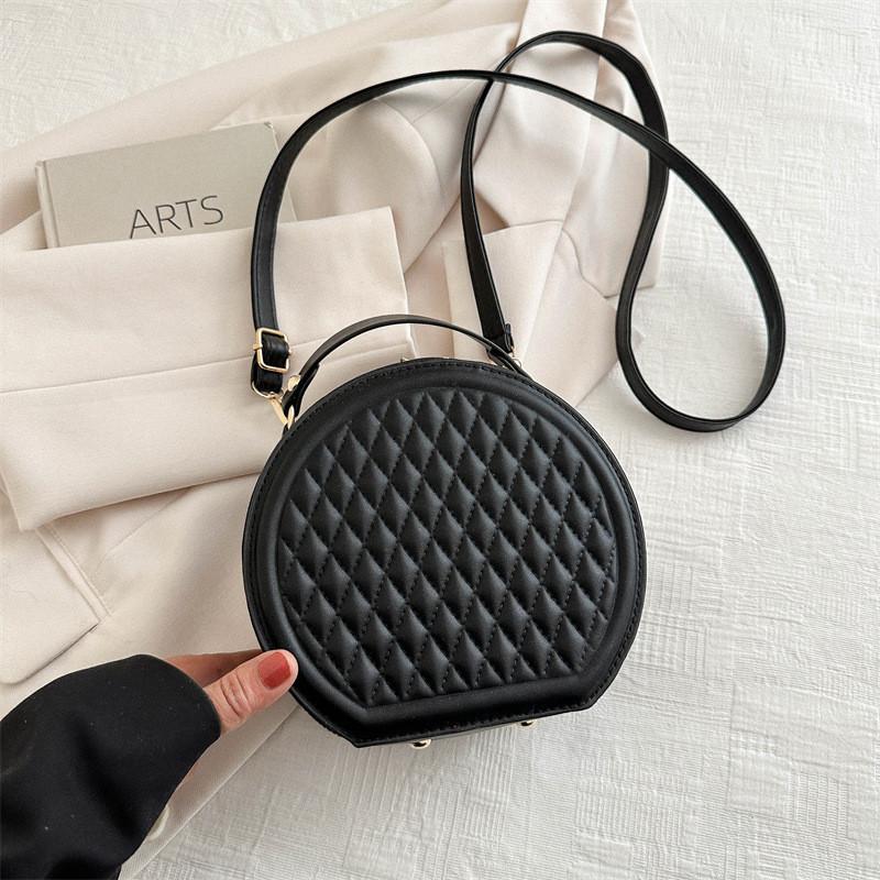 Trendy Street Style 2024 Round Crossbody Bag For Women In Fashionable Colors