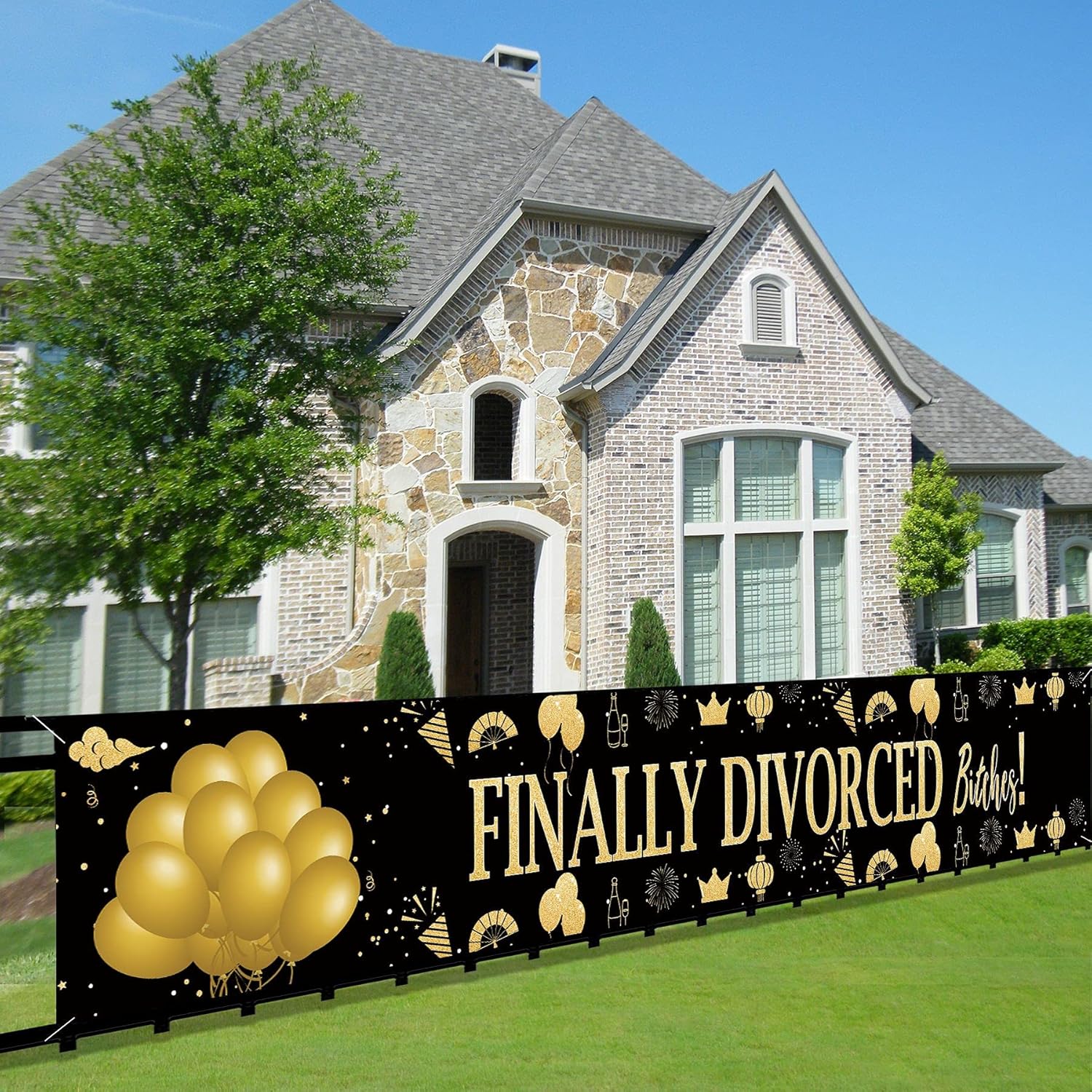 Finally Divorced Banner Decorations, Divorced Party Porch Sign Decorations Supplies, Large Newly Single Party Photo Booth Backdrop, Divorce Gifts for