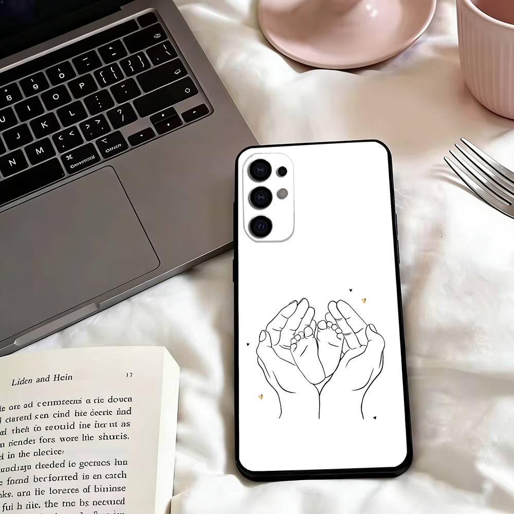 B-Baby Mom daughter Son Dad Hands Phone Case Black Silicone Soft For Samsung S25,S24,S21,S22,S23,S30,Ultra,S20,Plus,Fe,Lite