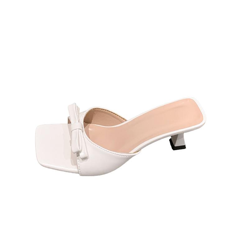 

High heels, cool slippers, women s middle heel, summer new bow square head, large size, fashionable outside 42