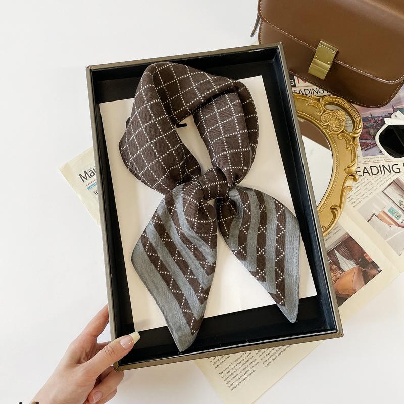 Decorative Small Square Scarf 71CM Simulated Silk Scarf Spring and Autumn Headscarf Neck Protection Cotton and Linen Scarf Scarf Tied Silk Scarf