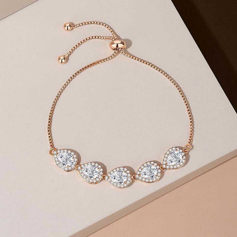 Super Flash Zirkon Wassertropfen Armband Damen Licht Luxus Temperament Nische verstellbar Pull Schmuck
