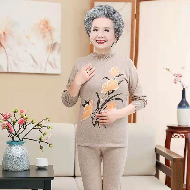 Women's Plus Size Fleece-Lined Warm Underwear Set for Middle-Aged and Elderly
