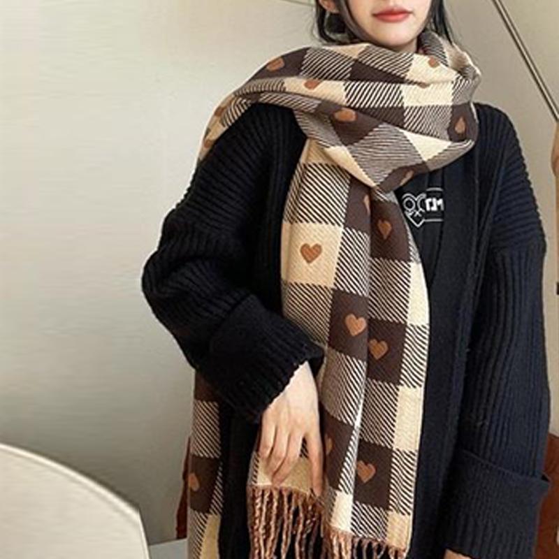 New Autumn And Winter Scarf For Women Knitted Heart-Shaped Plaid Cute Girls Winter Scarf College Fashion Casual Shawl Scarf