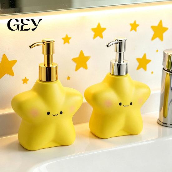 Bathroom Soap Dispenser 400ML Cartoon Star with Plastic Pump, Refillable Liquid Hand Container Container, Empty Shower Gel Lotion Bottle for
