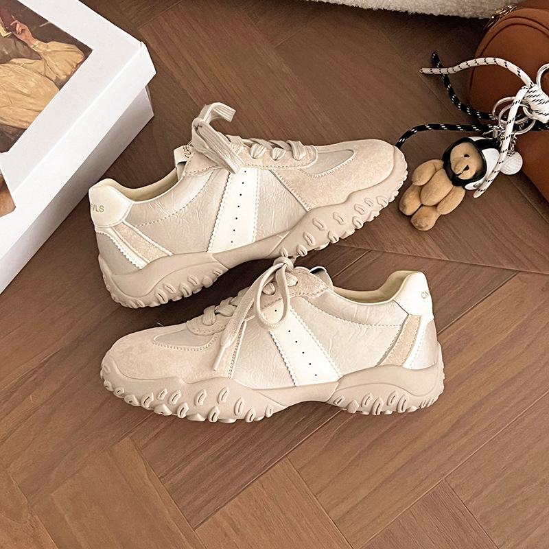 European Station 2025 Spring Casual Leather Retro Flat-bottomed German Training Shoes Lightweight Non-slip Soft-soled Forrest Gump Sports Board Sho
