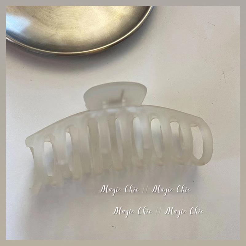 Korean Blue & White Sweet Temperament Shark Hair Clip