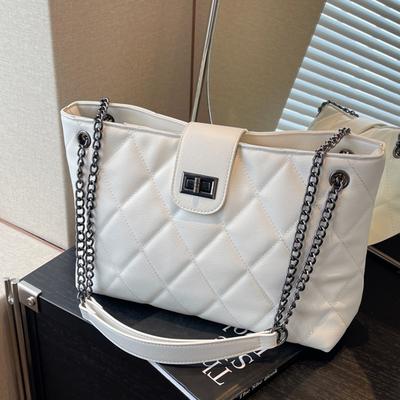 Große Kapazität Rautenketten-Tasche Damen Herbst Neu Schulter-Unterarmtasche Nischen-Mode Freizeit-Pendlertasche