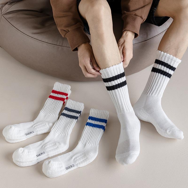 

Men s Spring and Autumn Sports Stripe Thick Hair Ring Non Slip Lattice Pattern In The Tube Stack Socks 1 pair сірий/білий