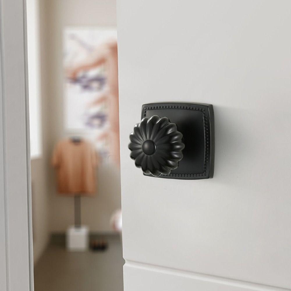 Solid Wood Zinc Alloy Invisible Door Lock Single Tongue Magnetic Double-sided Lock Pumpkin Shape Brass Spherical Lock Indoor