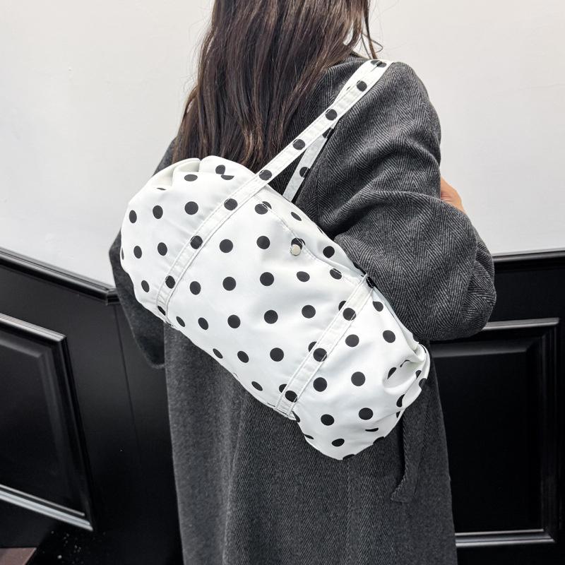 Yogodlns Simple Polka Dot Tote Bag Lightweight Nylon Handbag Women Casual Commute Shoulder Bag Large Capacity Sports Foldable Storage Bag