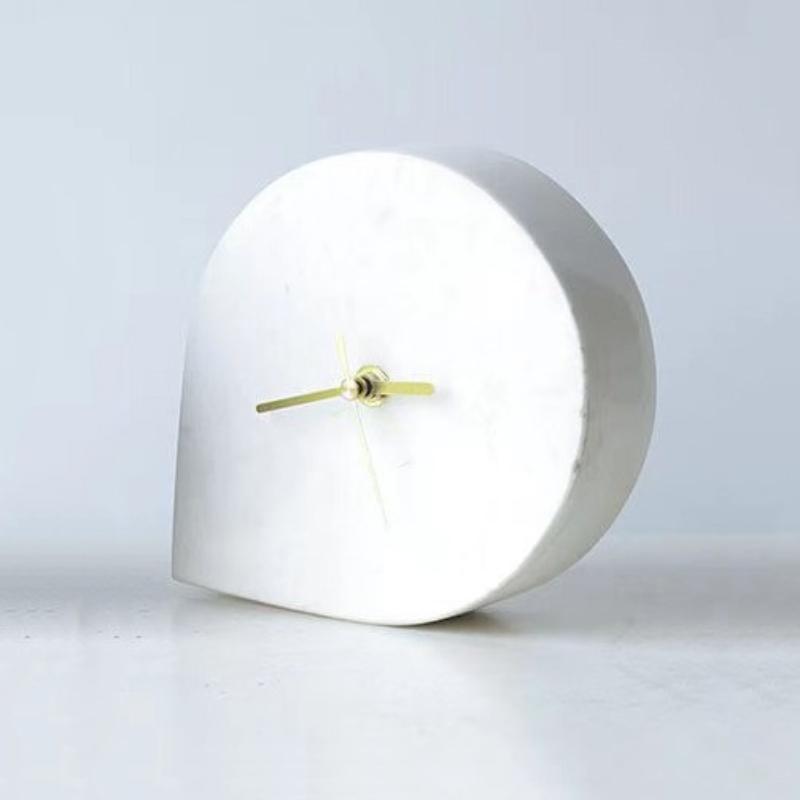 Creative Table Clock Modern Miniature Desk Clock Light Luxury Marble Clocks Ornaments Living Room Art Decoration Accessories