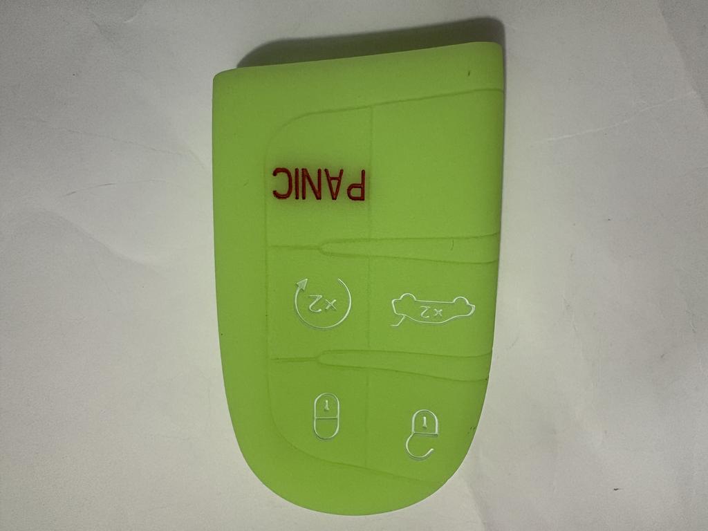 Silicone Car Key Case Cover For Jeep Renegade Compass Grand Cherokee For Chrysler Wrangler For Dodge Challenger Journey Charger