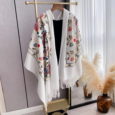 Écharpe en Cachemire Broderie Hivernale de Luxe pour Femmes Design Chaleureux Pashmina Couverture Poncho Écharpes Châle Féminin Foulard Épais Bufanda