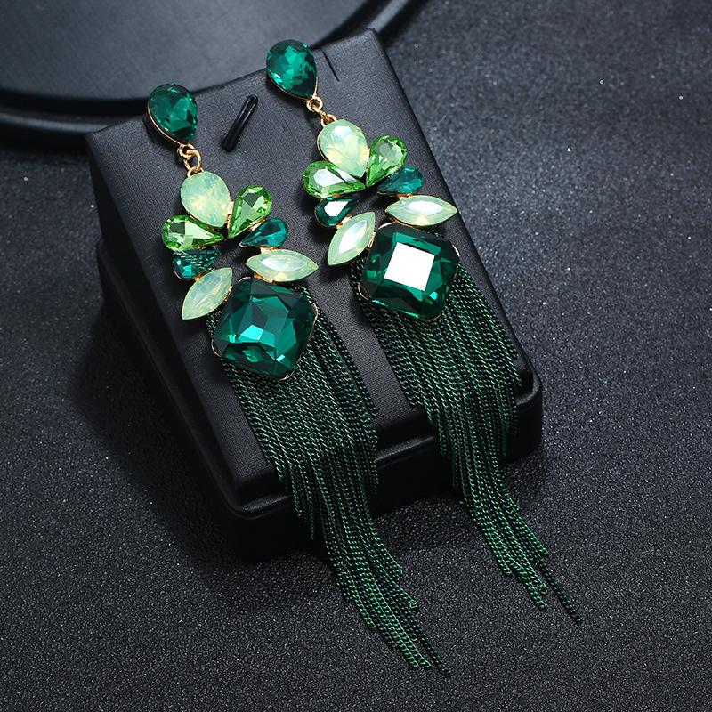 

Длинные серьги-пусеты с хрустальной бахромой, женские, в стиле ретро, универсальные, зрительно удлиняющие лицо, модные, с изюминкой, новые серьги