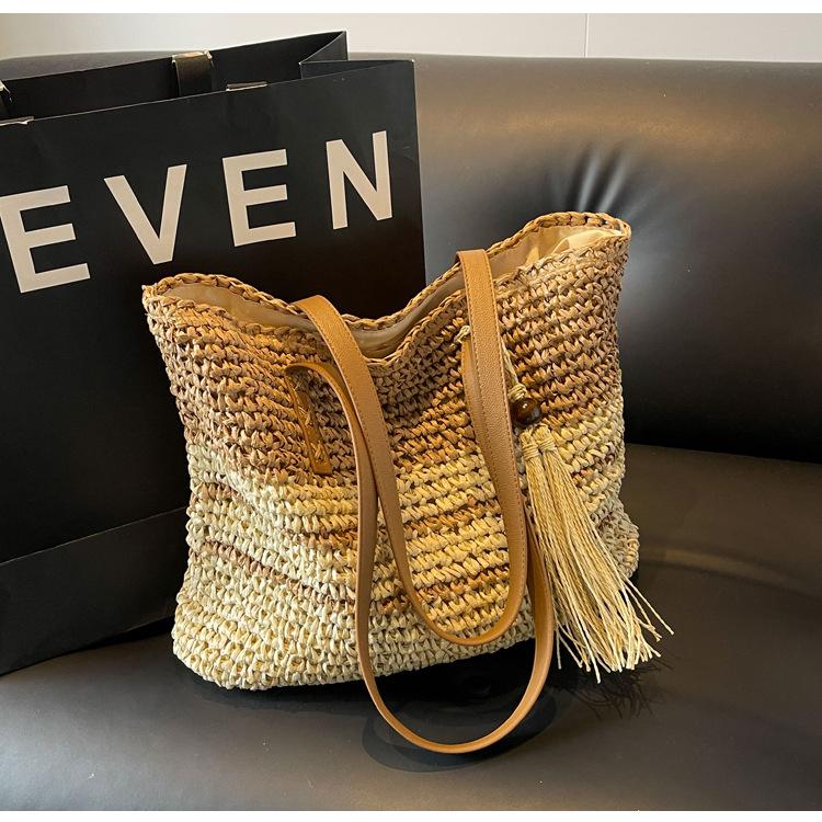 

Ретро большая вместимость плетёная сумка-тоут подмышку женская сумка новая весенняя сумка с бахромой сумка на плечо хаки