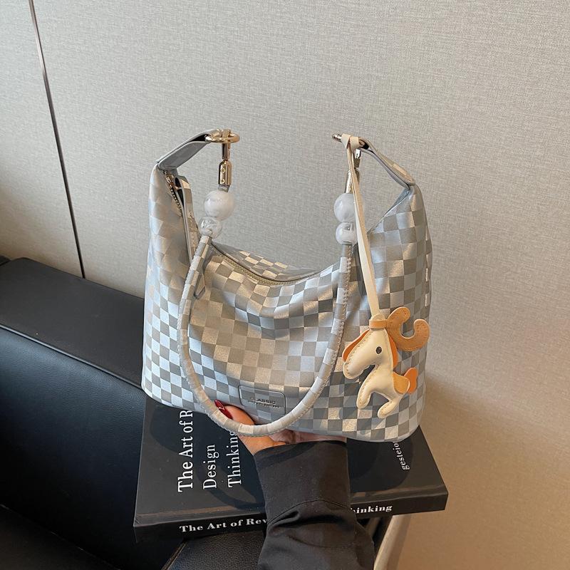 

Сумки Женская Новая Модная Мода Сумка на Плечо Подмышку Премиальная Сумка Мессенджер для Поездок