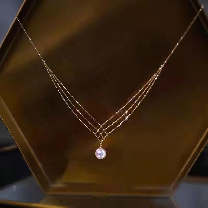 Butterfly Irregular Pearl Necklace Medieval Vintage Temperament Collarbone Chain Versatile High-end Jewelry