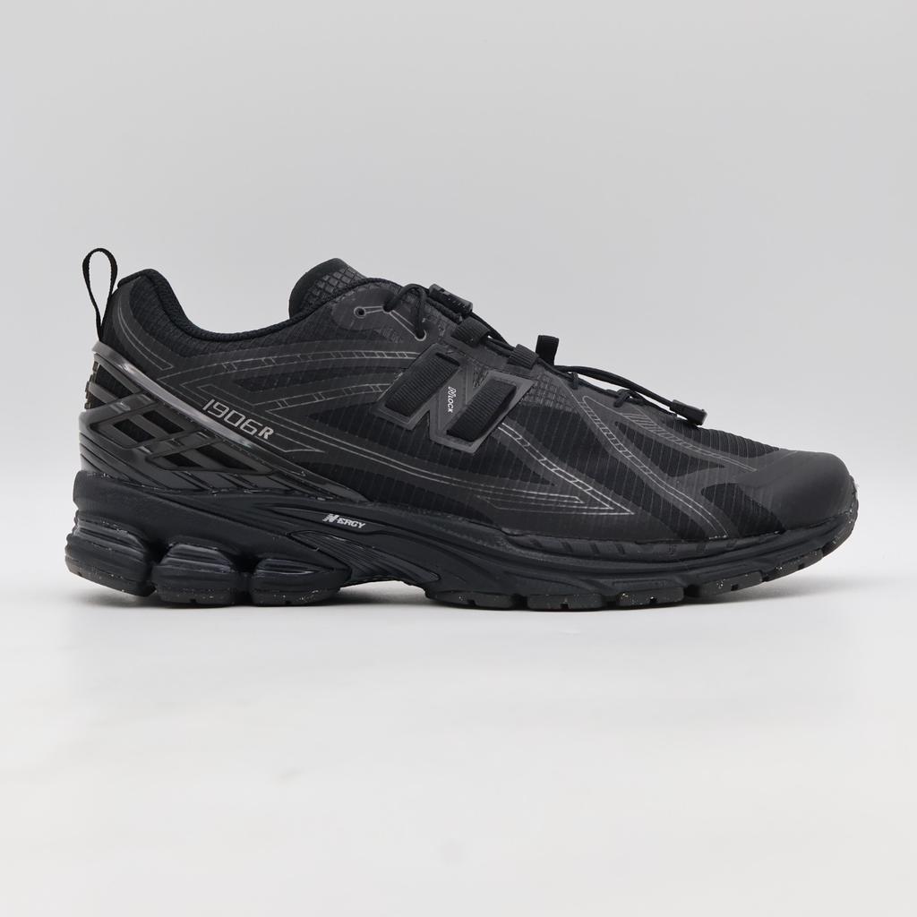 U1906RNB New Balance 1906R Triple Black (Men's)