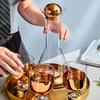 Dispensador de Bebidas Grande de Vidro Âmbar Com Alça Ergonômica Capacidade de 1,5L Adequado Para Bebidas Quentes Frias e Seguro Para Lava-louças