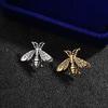 Heren Broche Retro Kleine Bij Legering Broche Kraag Pin Dubbel Gebruik Shirt Pak Accessoires Vrouwelijke Retro Zilver