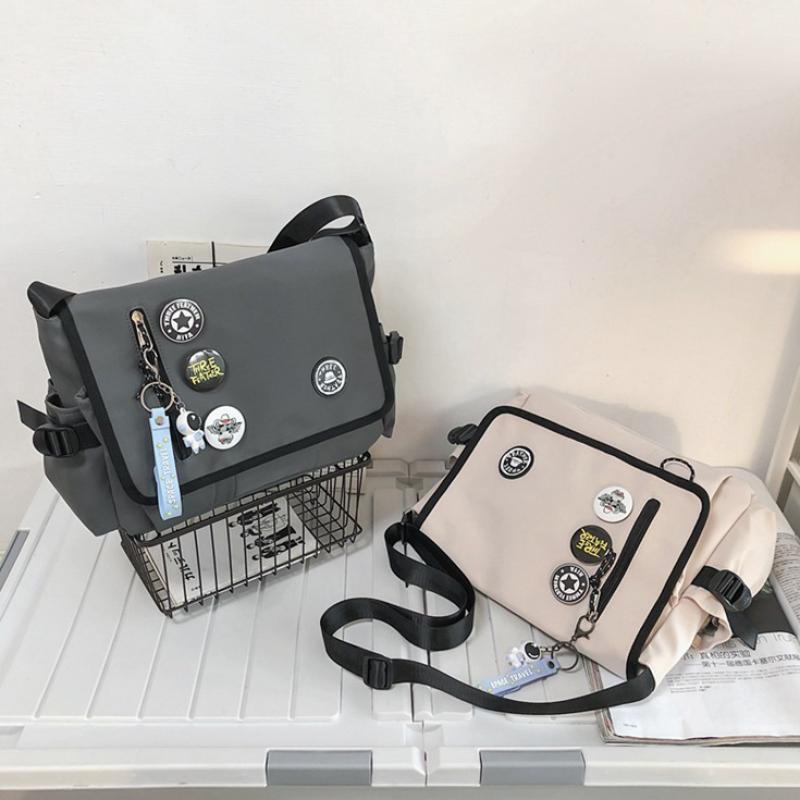 Trendige Nylon-Crossbody-Tasche für Herren, große Kapazität, japanischer Stil, Messenger Bag, lässige Schultertasche im Harajuku-Stil, Sac Bags