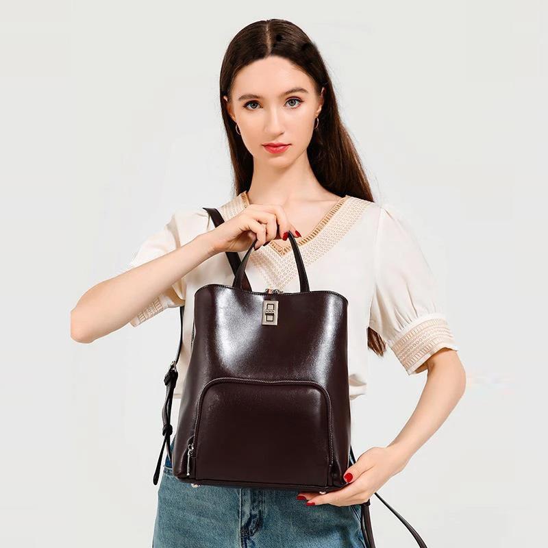 Fashionable Hand-held Travel Leather Large-capacity Simple Commuting Backpack, Retro Leather Backpack